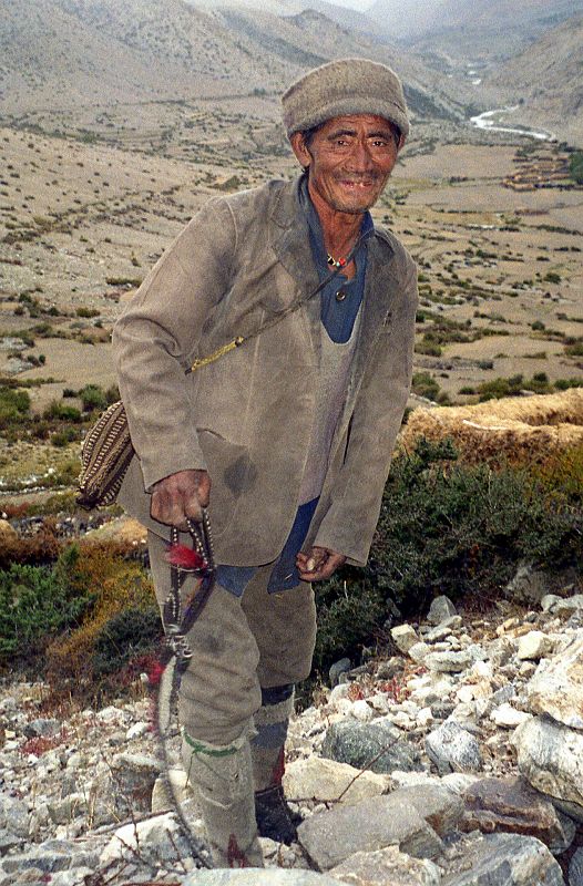 6 3 Old Man With Whip Yulok Village Near Kharta